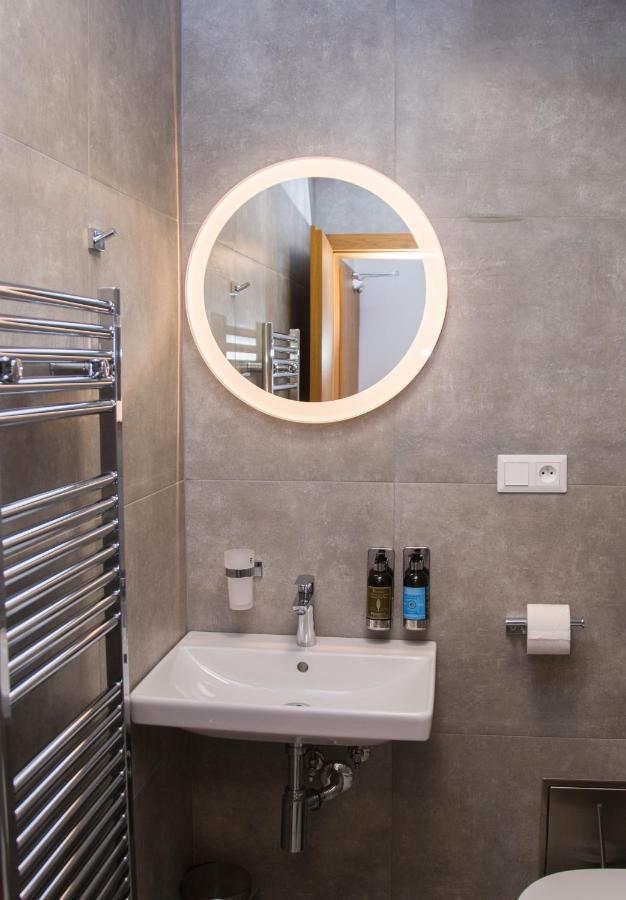 Snowland Apartmany Valča Εξωτερικό φωτογραφία