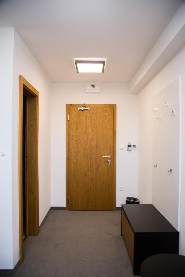 Snowland Apartmany Valča Εξωτερικό φωτογραφία