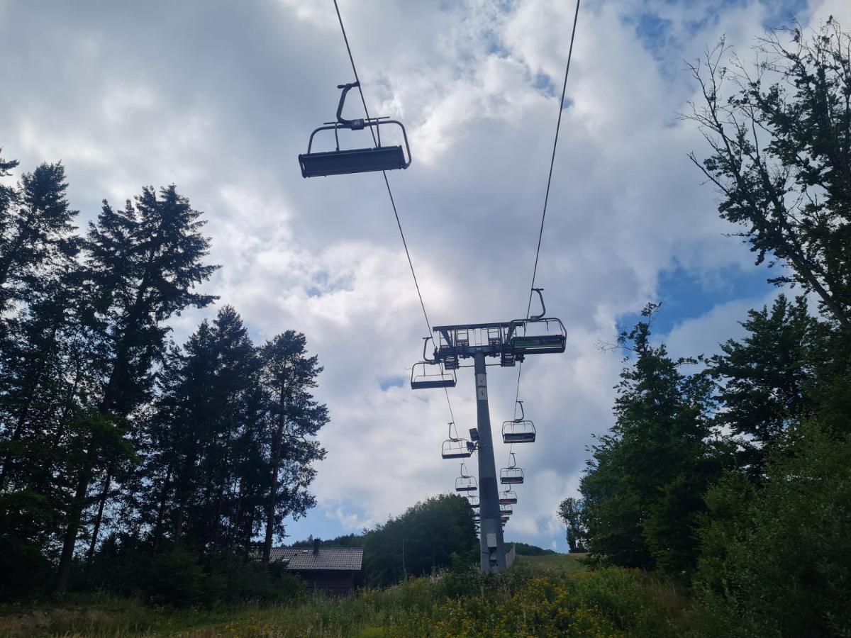 Snowland Apartmany Valča Εξωτερικό φωτογραφία