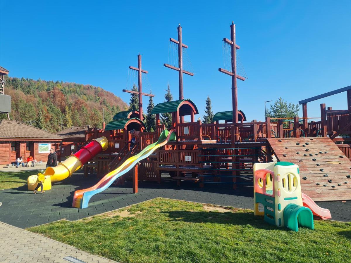 Snowland Apartmany Valča Εξωτερικό φωτογραφία